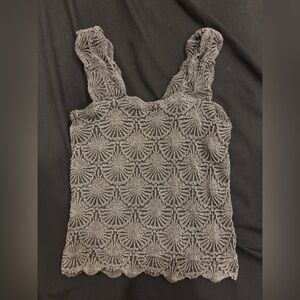 Scalloped crop top